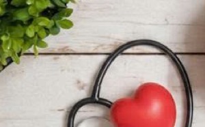 Nhận biết sớm tăng huyết áp và cách theo dõi tại nhà